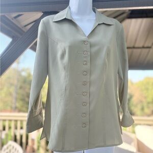 Covington Sage Green Button-Down Women's Shirt with 3/4 sleeves, Size: 4